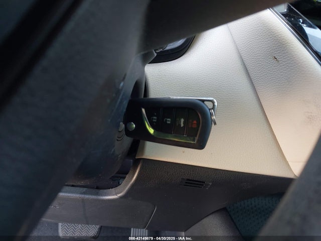 Toyota COROLLA LE 2021 5YFEPMAE8MP195523 Image 11
