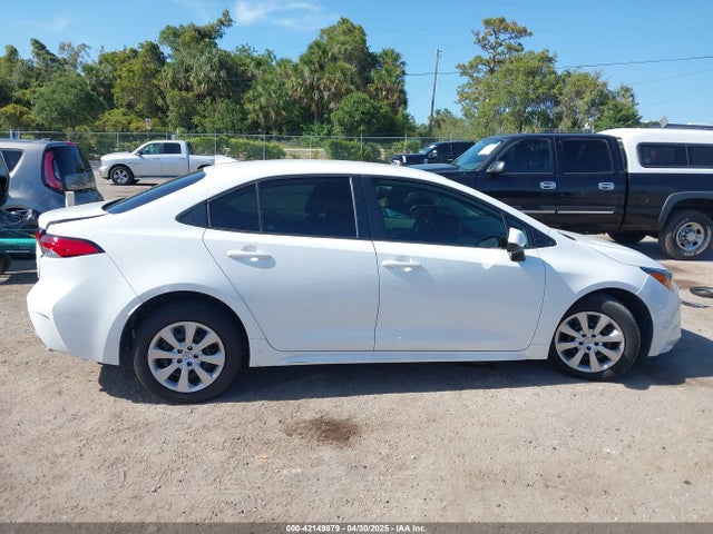 Toyota COROLLA LE 2021 5YFEPMAE8MP195523 Image 13