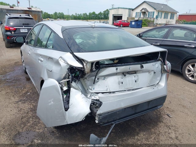 Продаж на аукціоні авто 2016 Toyota Prius Two Eco, vin: JTDKARFU2G3502344, номер лоту: 42149884