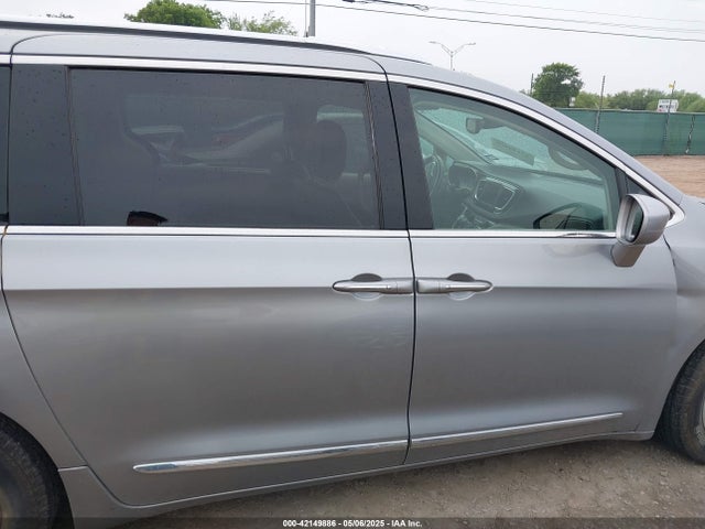 Chrysler Pacifica 2019 2C4RC1BG0KR554811 Image 13