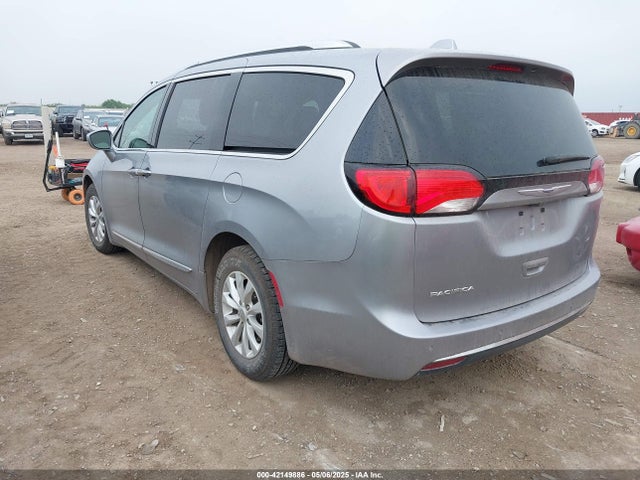 Chrysler Pacifica 2019 2C4RC1BG0KR554811 Image 3