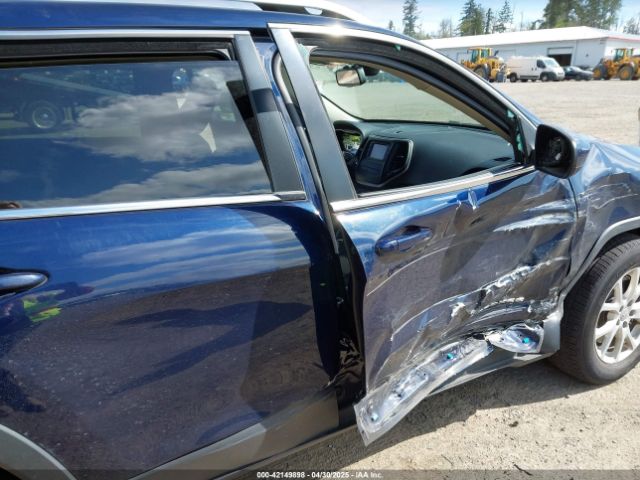 1C4PJMCB0FW702535 Jeep Cherokee Latitude