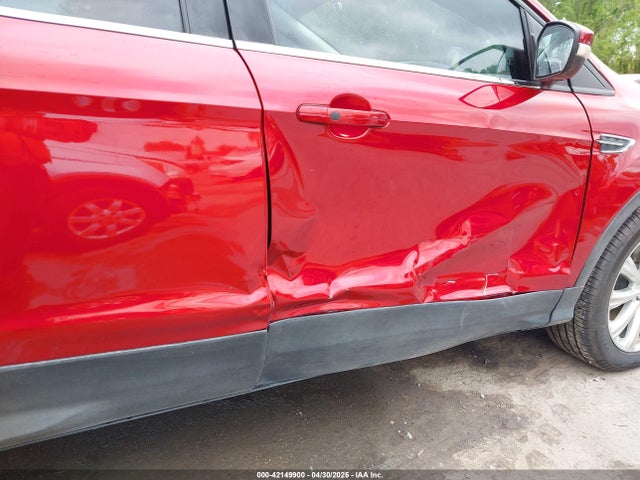 1FMCU9J93HUD53402 Ford Escape Titanium