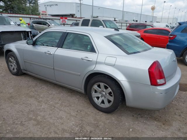 2006 CHRYSLER 300 2C3KA53GX6H113815 Photo 2