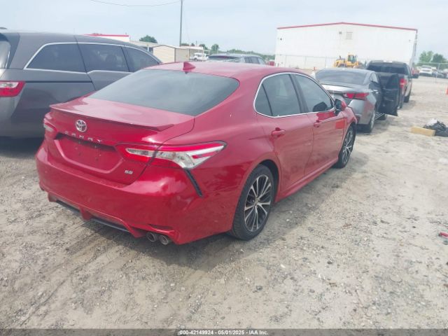 2020 TOYOTA CAMRY 4T1G11AK6LU370458 Photo 3
