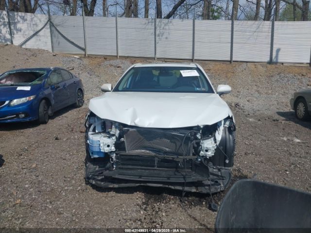 4T1F31AK8NU574042 Toyota Camry Xle Hybrid