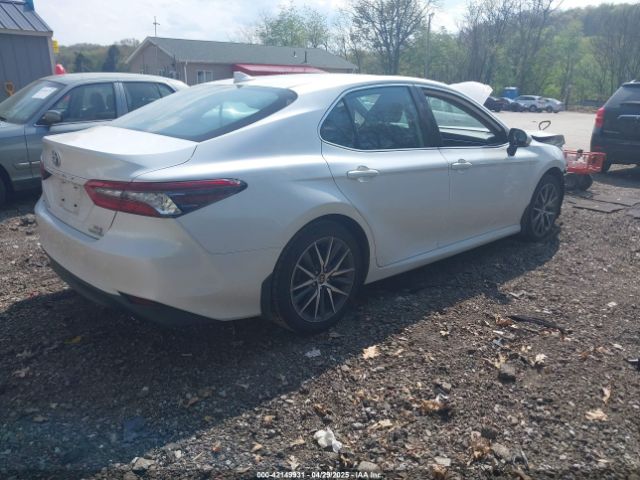 4T1F31AK8NU574042 Toyota Camry Xle Hybrid