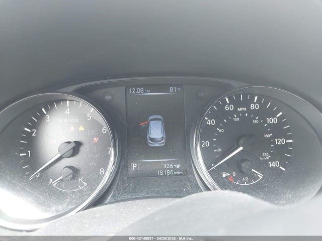 JN1BJ1CP2HW013252 Nissan 2017