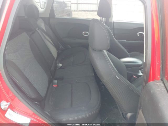KNDJP3A51K7689584 KIA SOUL +