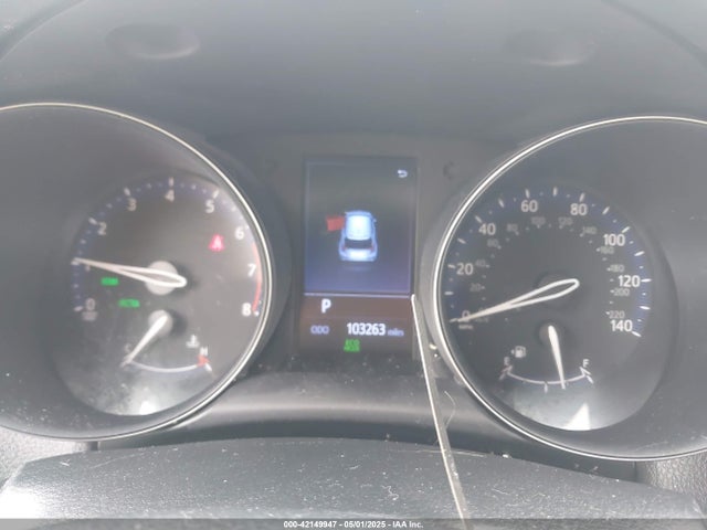 JTNKHMBX1K1031351 Toyota C-HR XLE