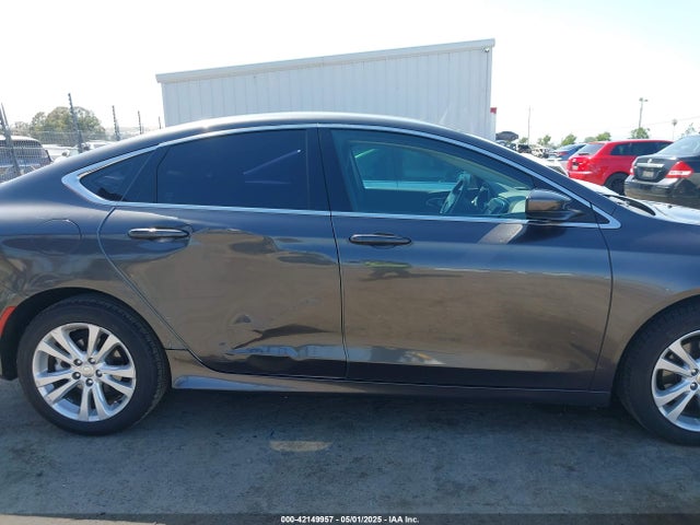 1C3CCCAB4FN747249 Chrysler 200 Limited