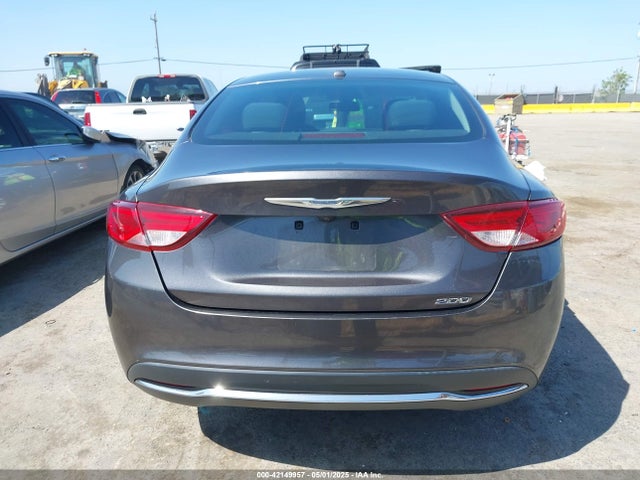 1C3CCCAB4FN747249 Chrysler 200 Limited