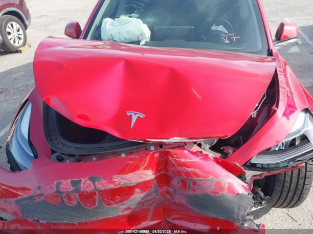 5YJ3E1EA1NF138984 Tesla Model 3 Rear-wheel Drive