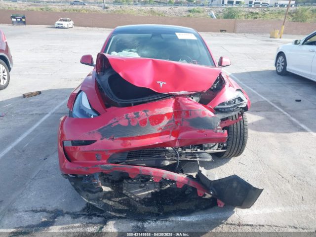 5YJ3E1EA1NF138984 Tesla Model 3 Rear-wheel Drive