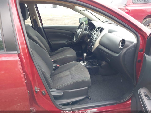 3N1CN7AP3HK433810 Nissan Versa 1.6 Sv