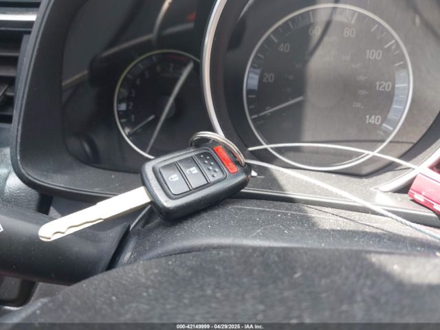 3HGGK5H5XFM744332 Honda FIT LX