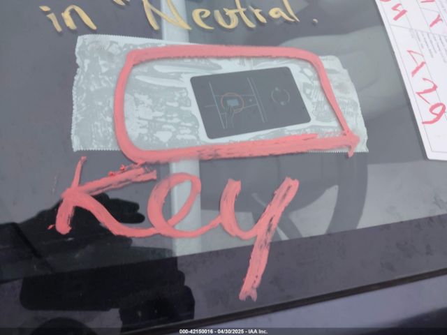 2020 TESLA MODEL Y 5YJYGDEFXLF058707 Photo 10