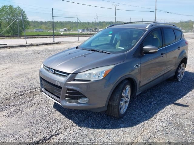 1FMCU0J9XEUA53301 Ford Escape Titanium
