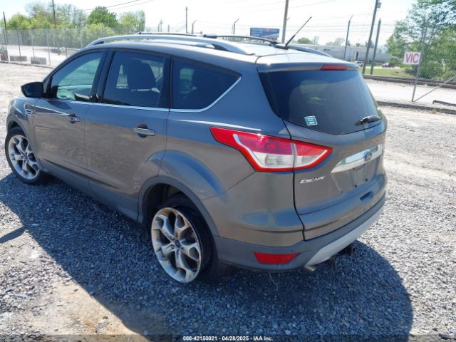 1FMCU0J9XEUA53301 Ford Escape Titanium