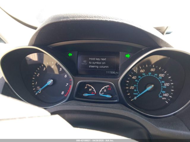 1FMCU0J9XEUA53301 Ford Escape Titanium