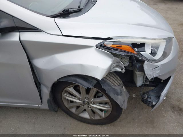 5NPDH4AE6GH702915 Hyundai ELANTRA SE