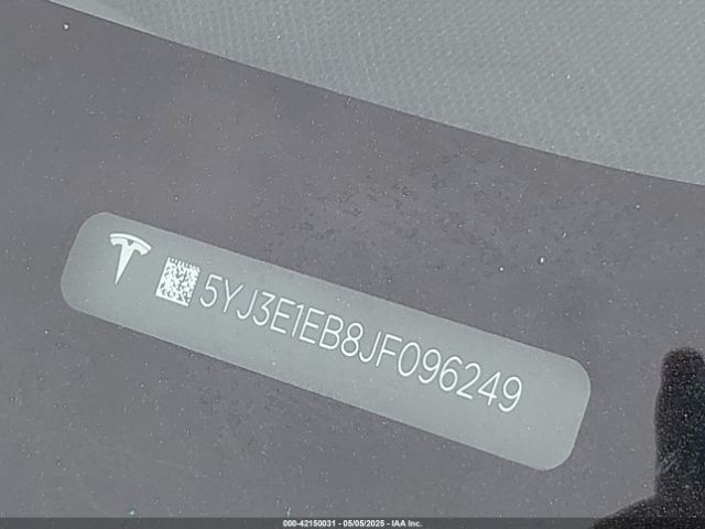 5YJ3E1EB8JF096249 Tesla Model 3 Long Range/performance