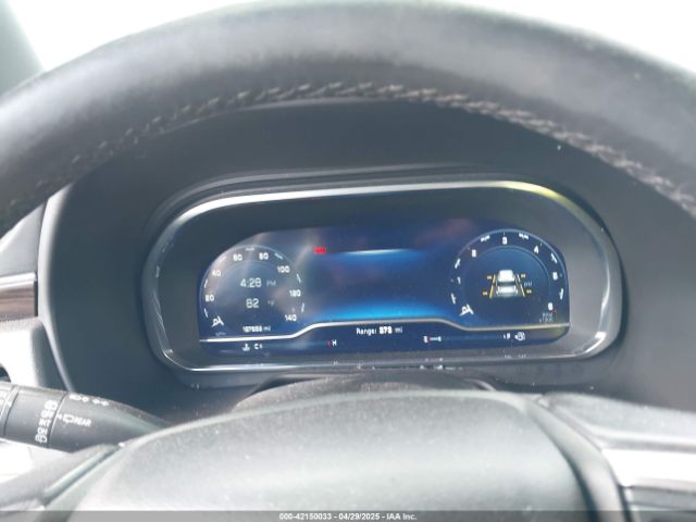 1GNSCCKD2NR201474 Chevrolet Suburban 2wd Lt