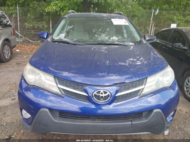2T3WFREV3EW112070 Toyota Rav4 Xle
