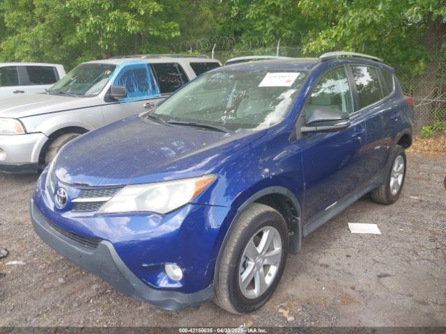 2T3WFREV3EW112070 Toyota Rav4 Xle