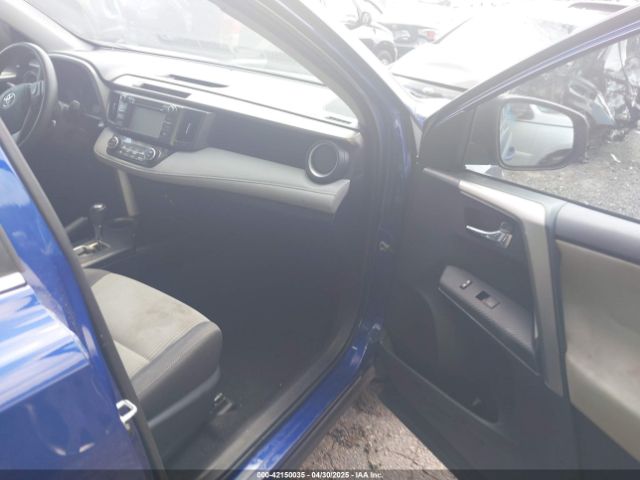 2T3WFREV3EW112070 Toyota Rav4 Xle