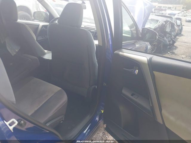 2T3WFREV3EW112070 Toyota Rav4 Xle
