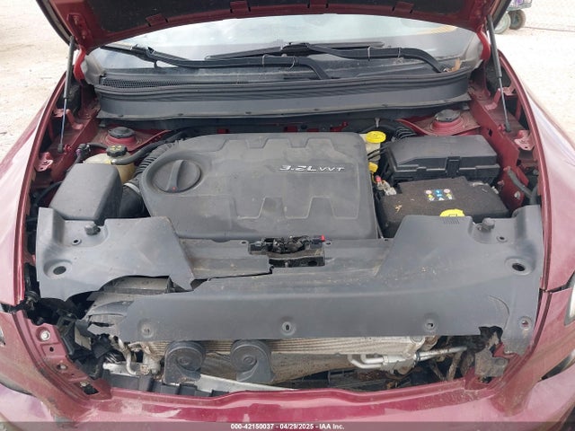 1C4PJLCS3EW143362 Jeep Cherokee Latitude