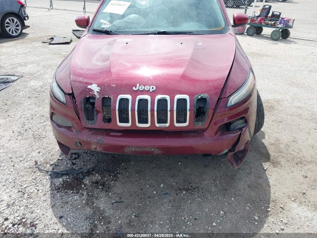1C4PJLCS3EW143362 Jeep Cherokee Latitude