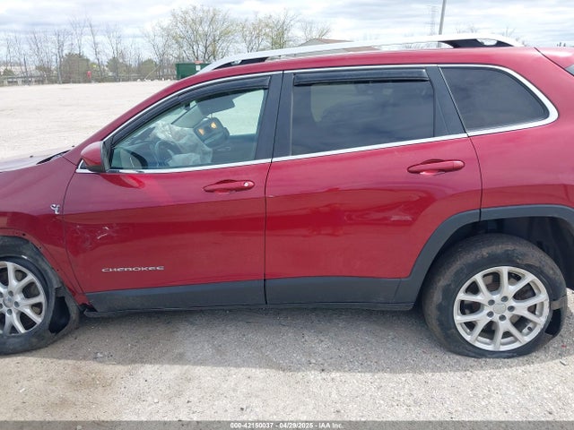 1C4PJLCS3EW143362 Jeep Cherokee Latitude