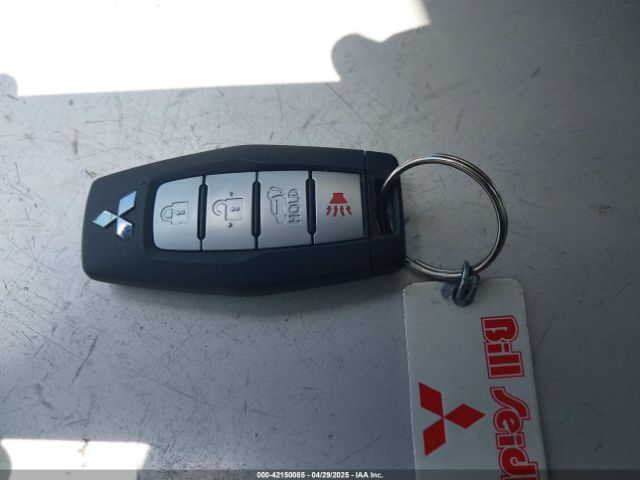 JA4J3VA87RZ012811 Mitsubishi Outlander Se 2.5 2wd
