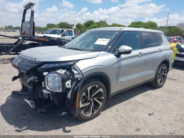 JA4J3VA87RZ012811 Mitsubishi Outlander Se 2.5 2wd