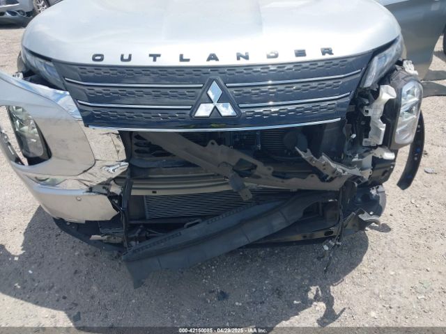 JA4J3VA87RZ012811 Mitsubishi Outlander Se 2.5 2wd