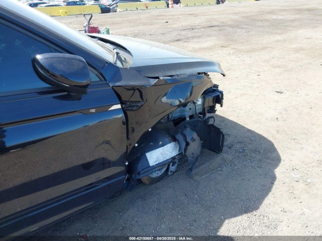 3VV8B7AX0RM233518 Volkswagen Tiguan 2.0t Se R-line Black