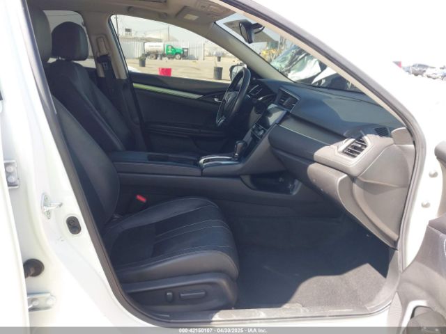 JHMFC1F99JX028755 Honda Civic Touring