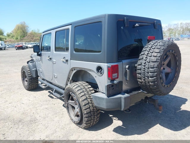 1C4BJWDG6FL768265 Jeep Wrangler Unlimited Willys Wheeler