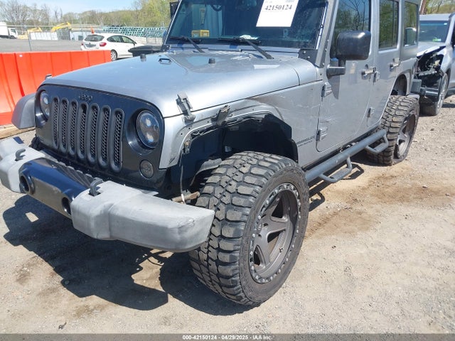 1C4BJWDG6FL768265 Jeep Wrangler Unlimited Willys Wheeler