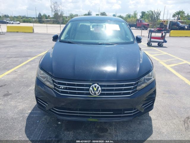 1VWAT7A34GC066831 Volkswagen Passat 1.8t R-line