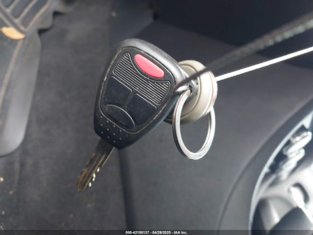 2012 CHRYSLER 200 1C3CCBBB1CN189591 Photo 10