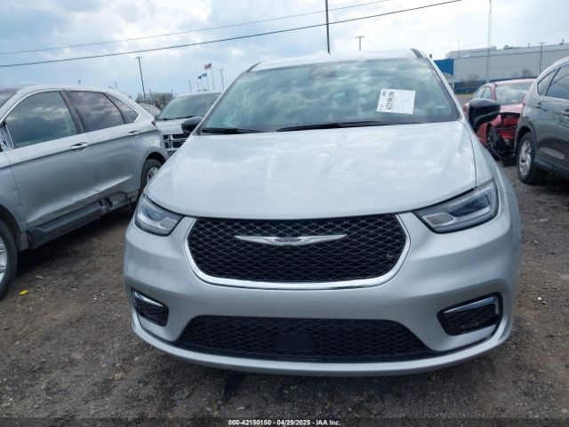 2C4RC1BG8RR186632 Chrysler Pacifica Touring L
