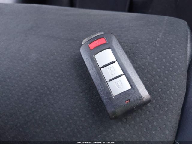 2022 MITSUBISHI ECLIPSE CROSS JA4ATWAA5NZ004273 Photo 10