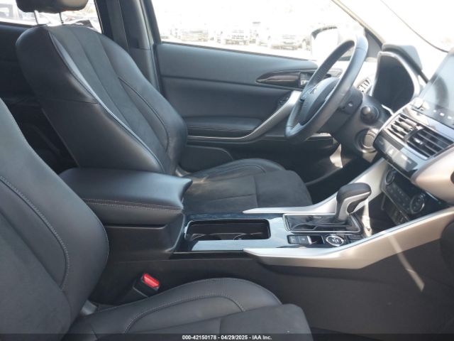 2022 MITSUBISHI ECLIPSE CROSS JA4ATWAA5NZ004273 Photo 4