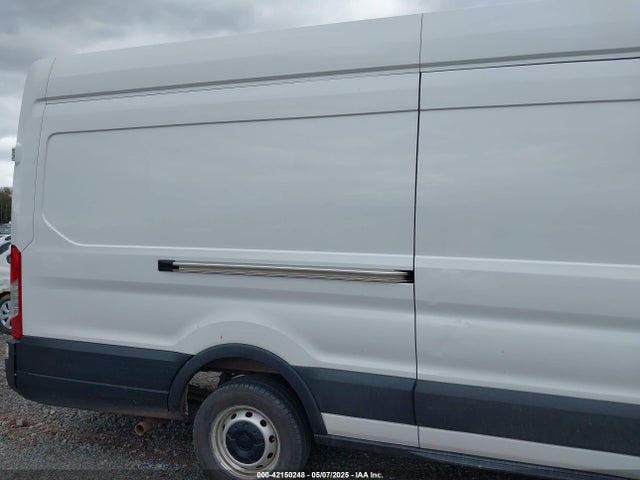 1FTBR3X85NKA74408 Ford Transit-250 Cargo Van