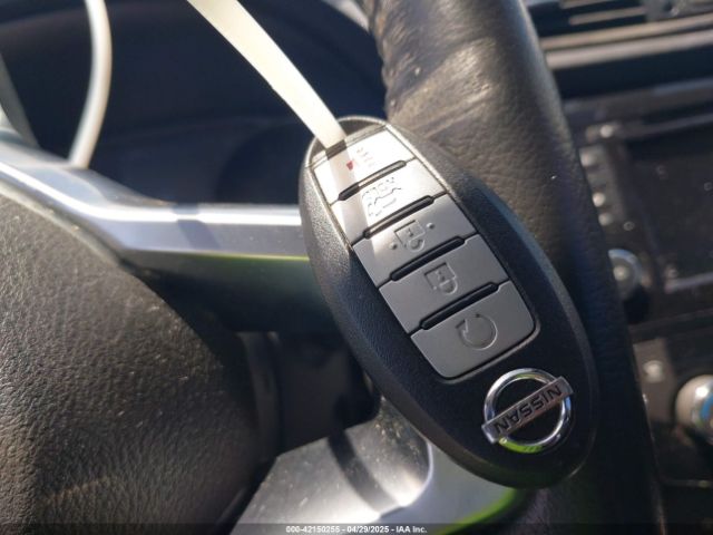 JN8AT2MT4JW486942 Nissan Rogue Sl