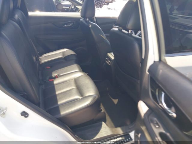 JN8AT2MT4JW486942 Nissan Rogue Sl