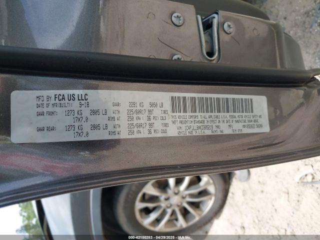 2019 JEEP CHEROKEE 1C4PJLLBXKD305219 Photo 8
